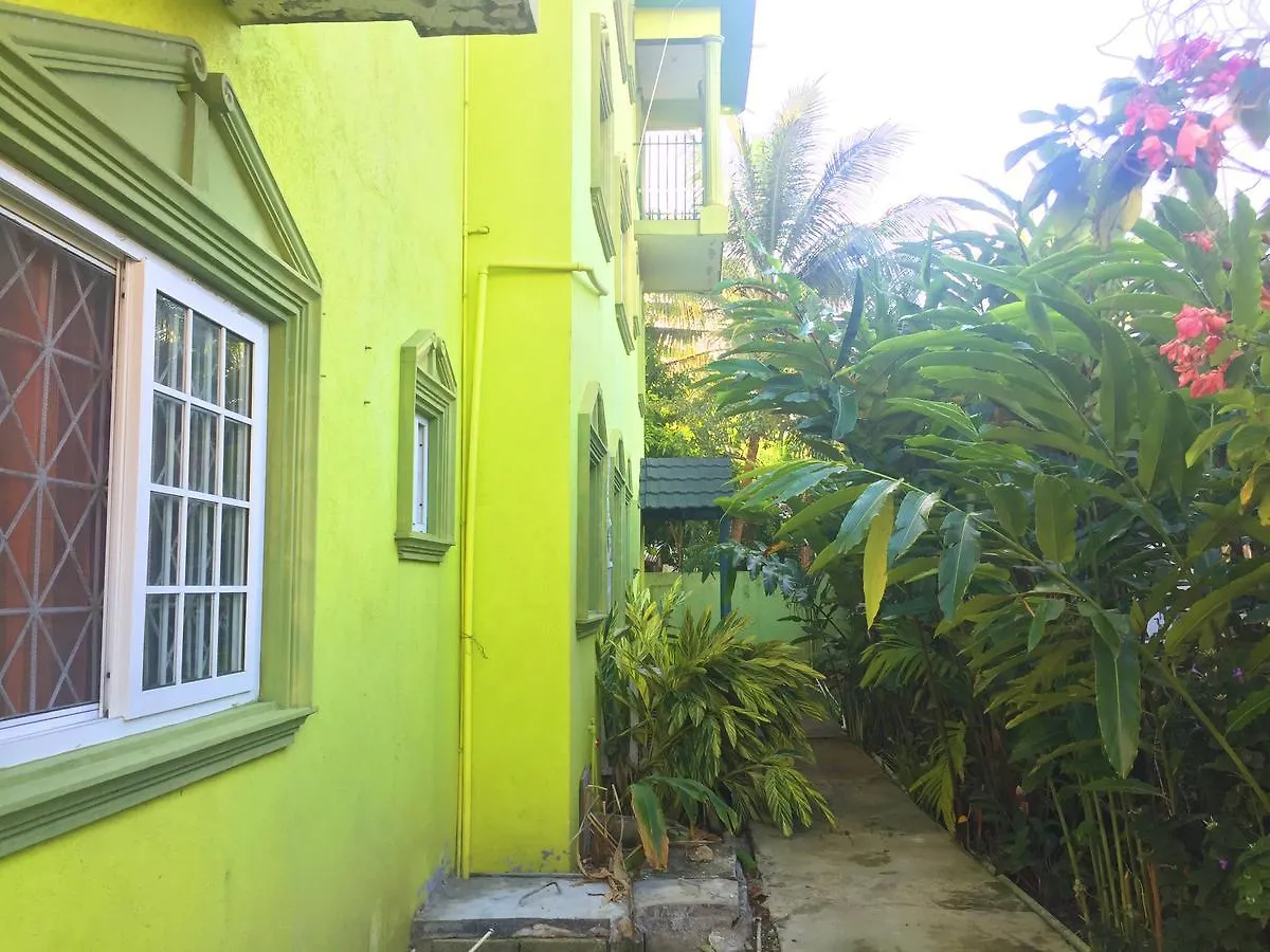 مونتيغو باي Yaad Hostel 0*, مونتيغو باي