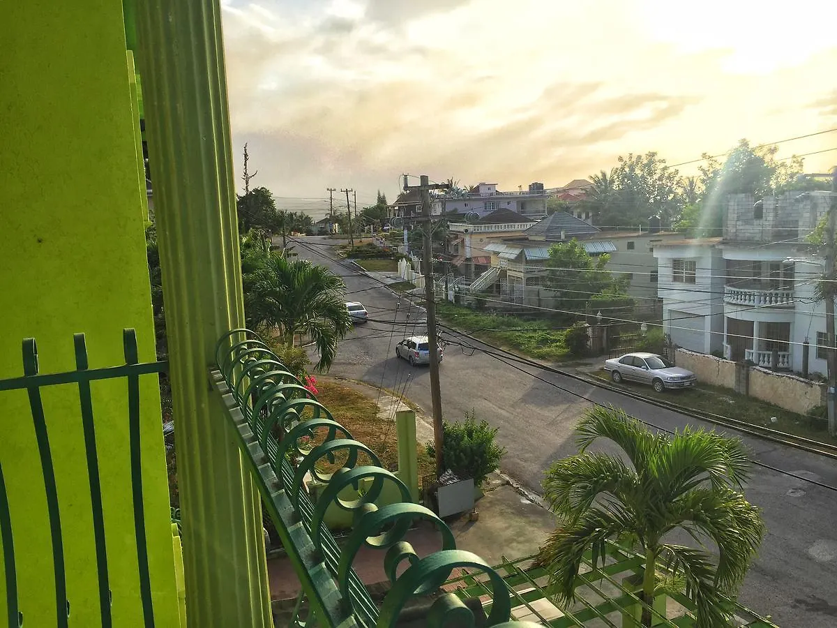Yaad Hostel Montego Bay