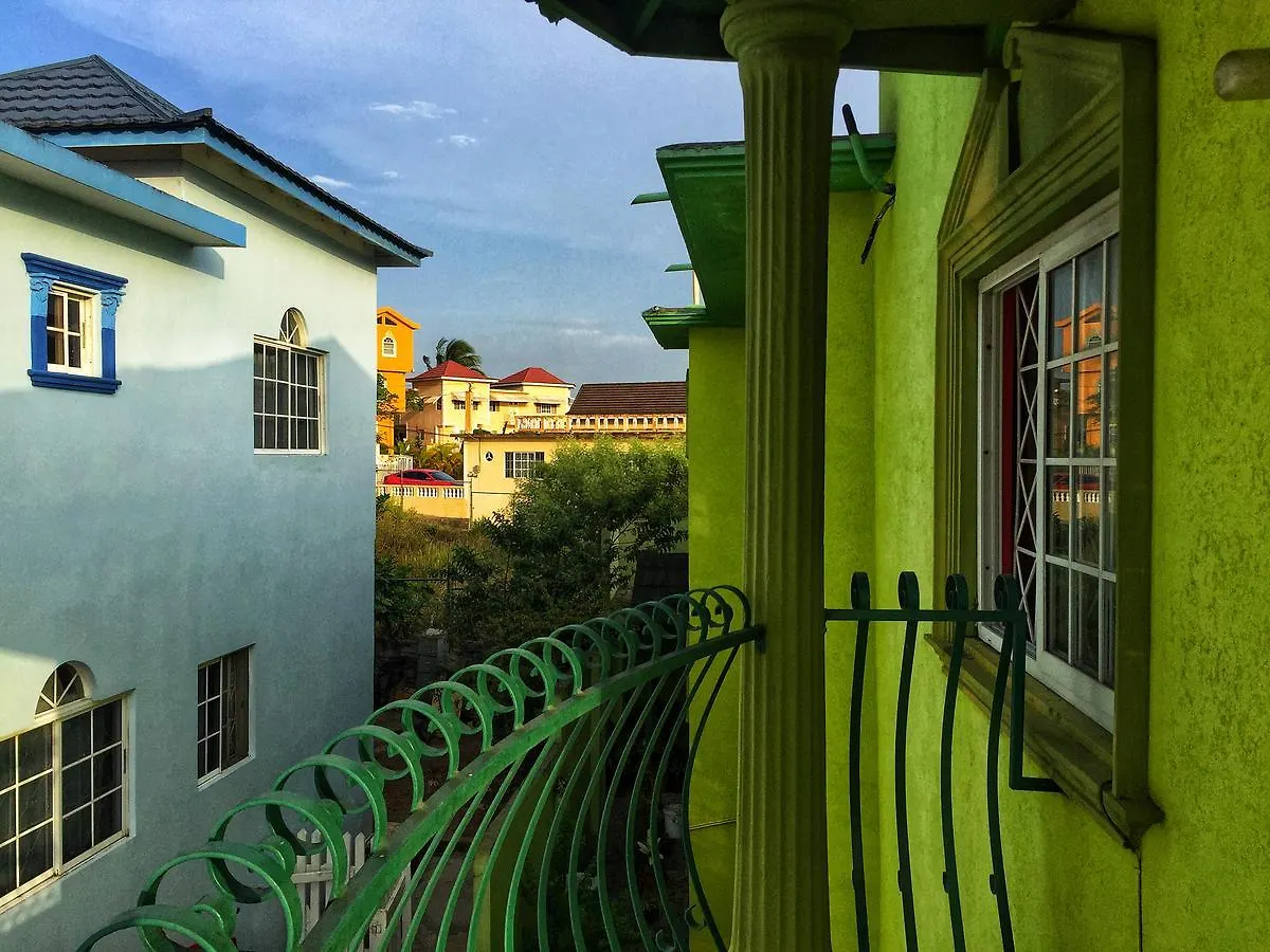 Yaad Hostel Montego Bay