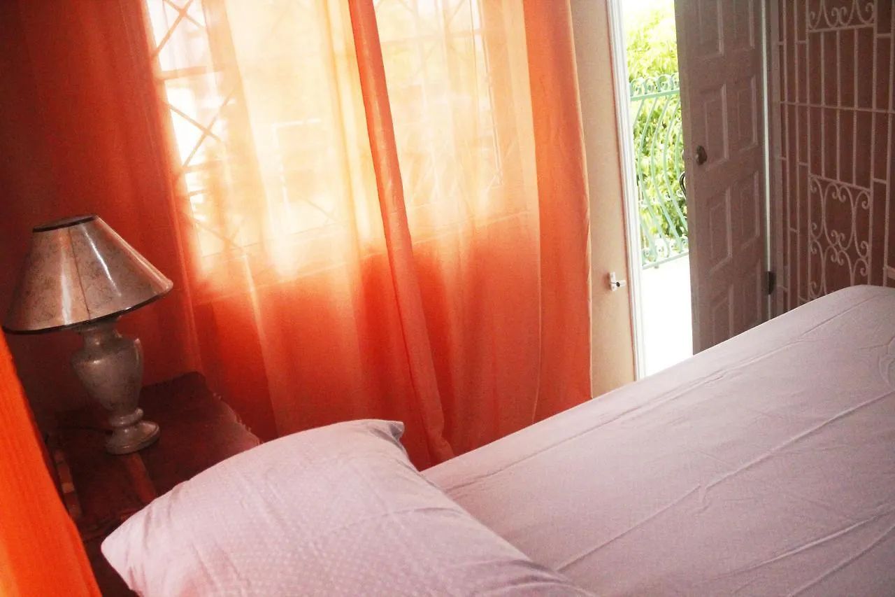Yaad Hostel Montego Bay 0*,  Jamaika
