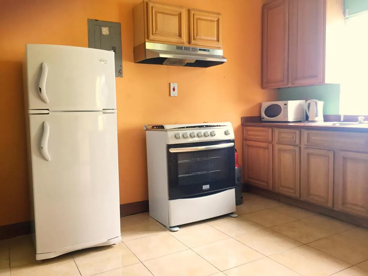 مونتيغو باي Yaad Hostel 0*, مونتيغو باي جامايكا