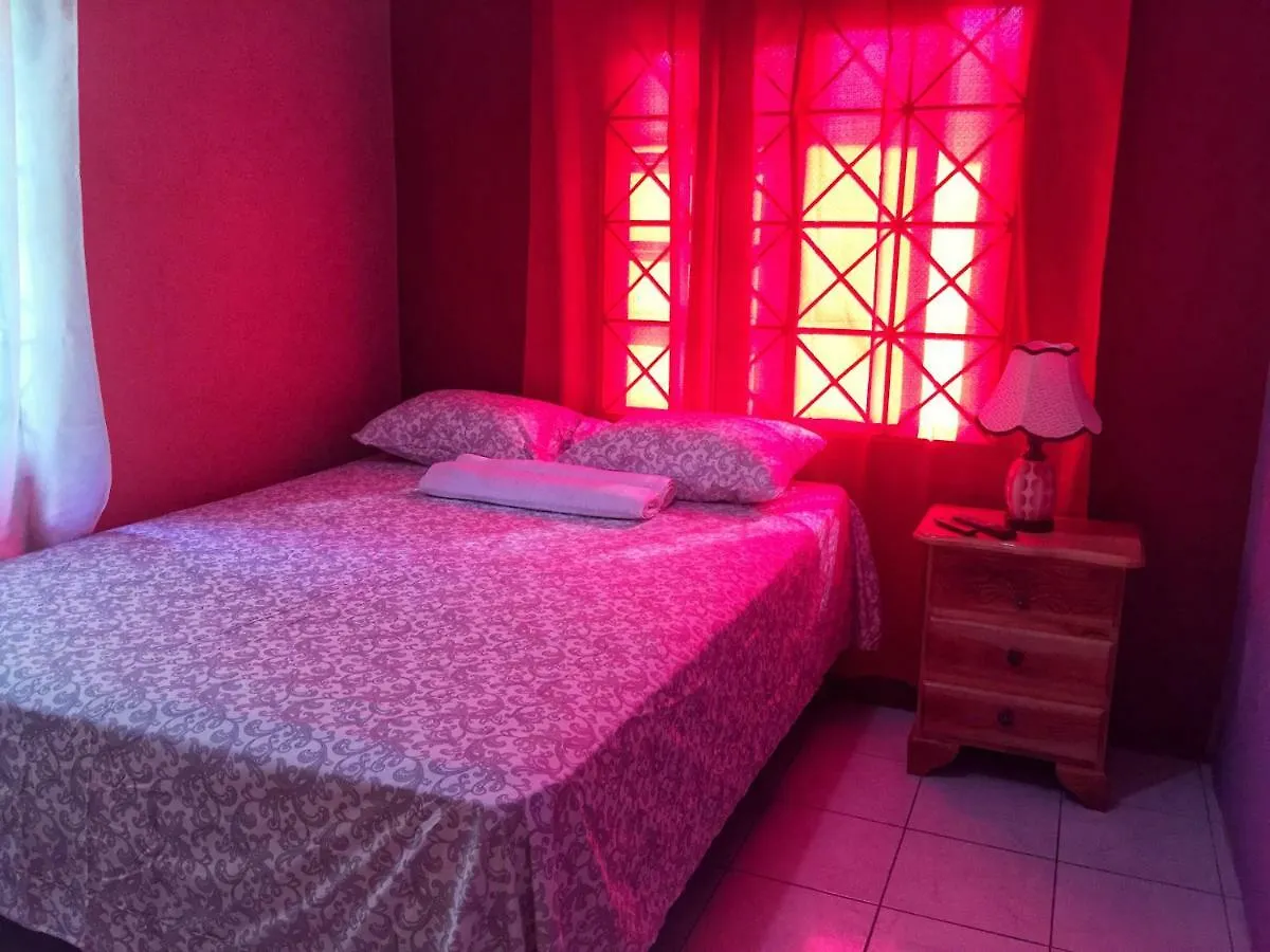 Yaad Hostel Montego Bay 0*,